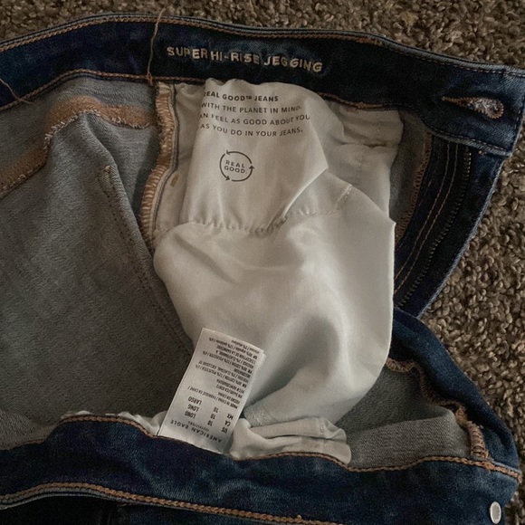 American Eagle- Super hi rise jegging- size 10 long - Picture 4 of 5